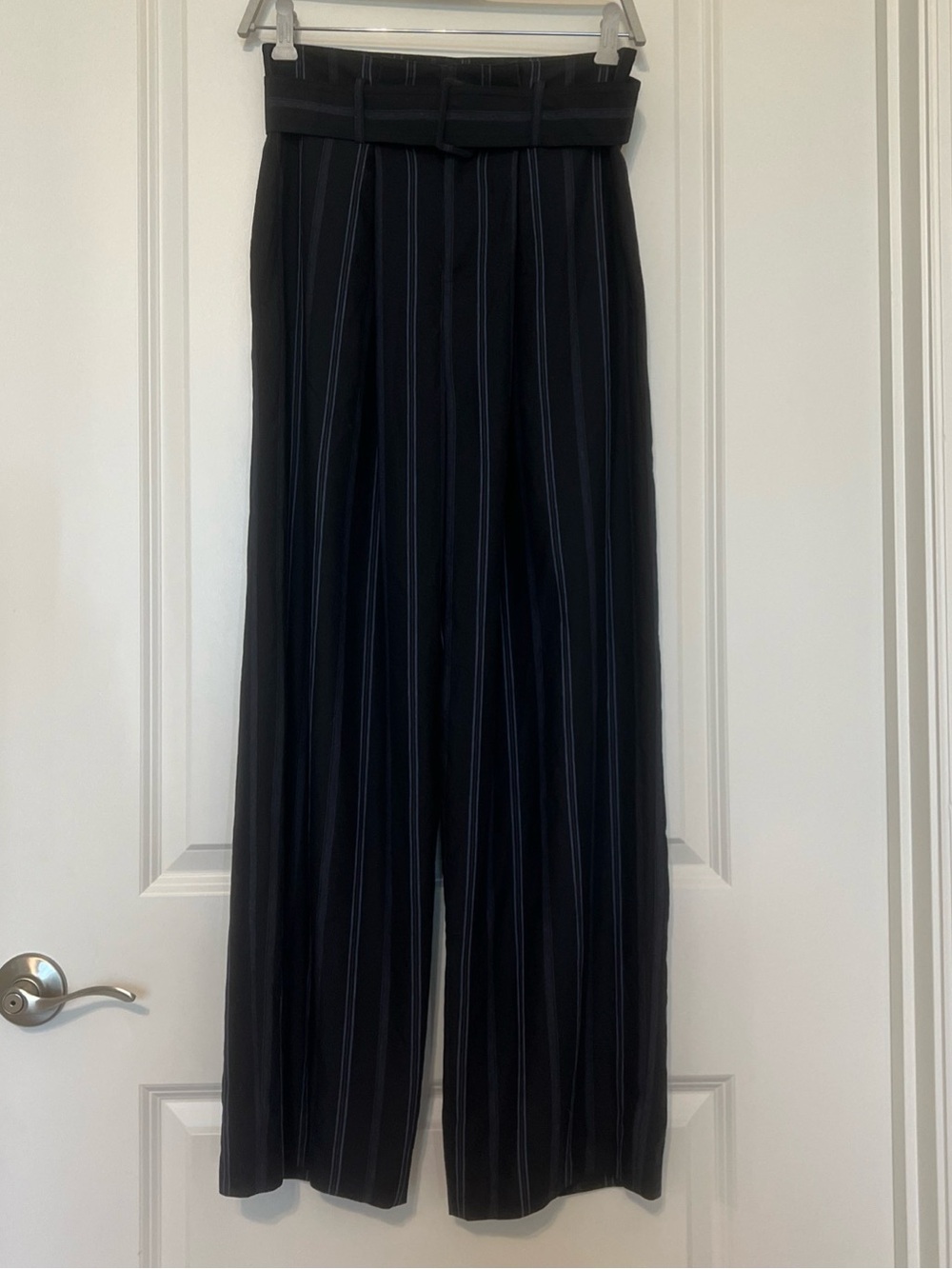 VINCE Wide-Leg High-Waist Pinstripe Pants -Black/Blue size 0 great